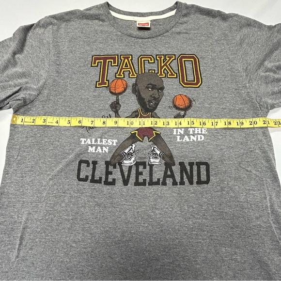 Tacko Fall Graphic T Shirt Adult Large Cleveland Cavaliers 2022 NBA Memorabilia - Picture 7 of 10